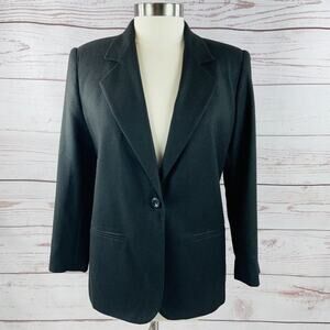 Sag Harbor Petite black blazer 100% wool